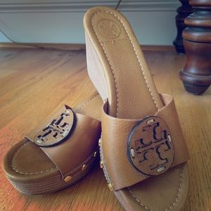 Tory Burch tan wedges